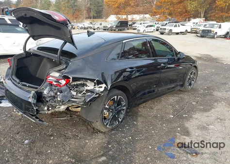 2024 Kia K5 Gt-Line z USA, uszkodzony, nr VIN 5XXG64J20RG235725